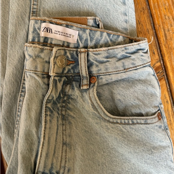 Zara Jeans Size 0 - Picture 3 of 3